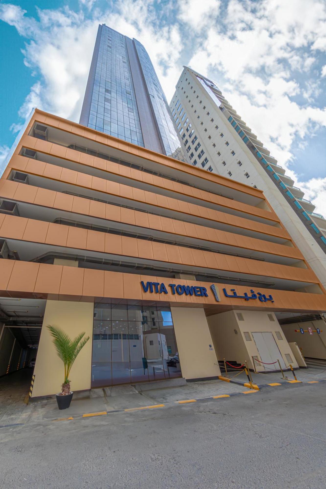 Vita Tower Manama Exteriör bild